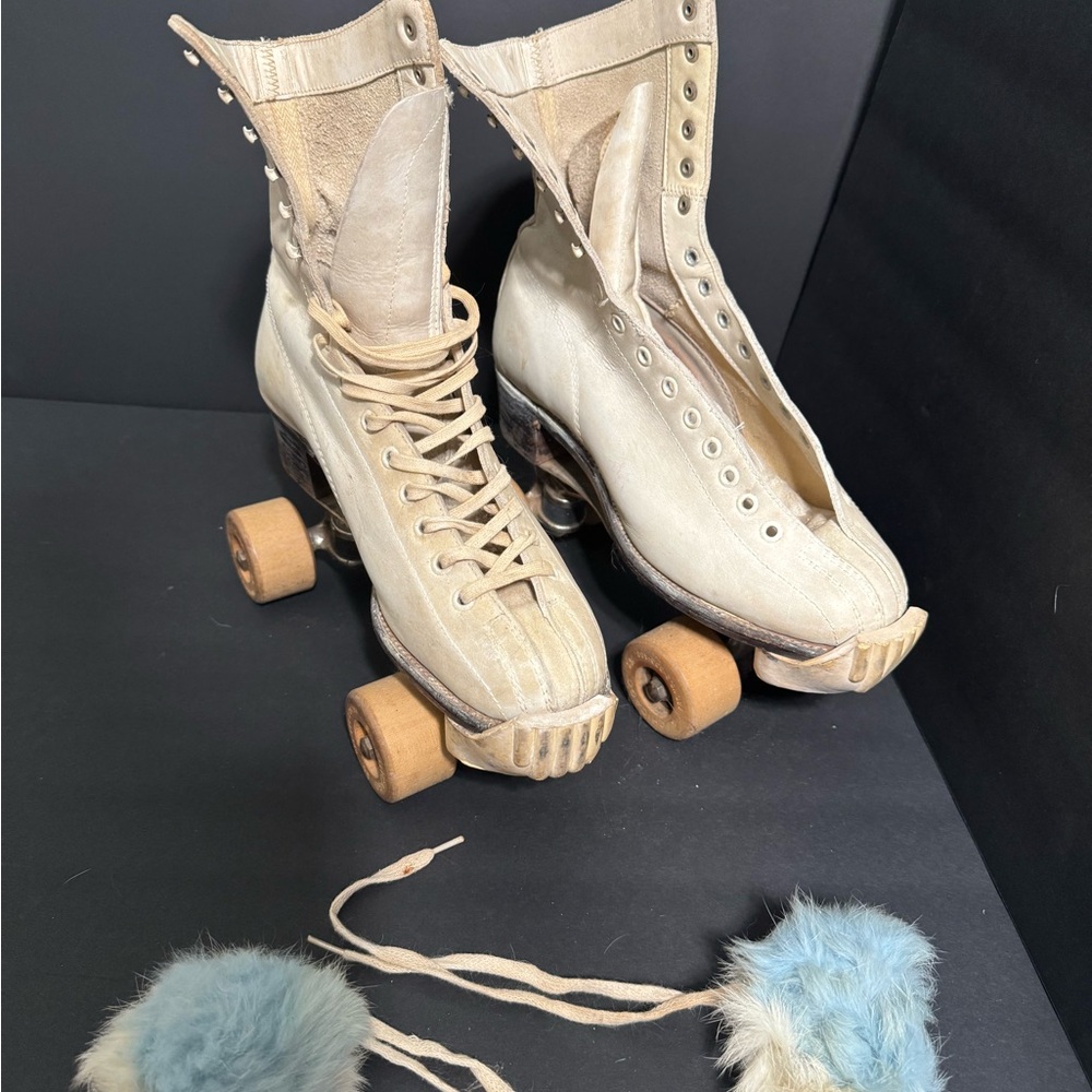 Vintage Roller Skates